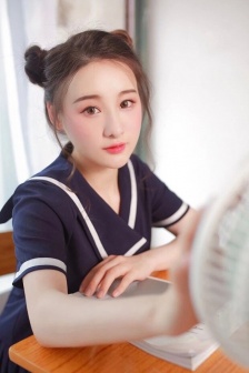 打扑克牌男女之间