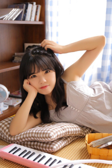 川上奈美夫の上司に犯 在线观看