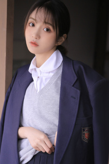 边添小泬边狠狠躁视频网站动漫