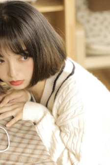 美丽少女的爱情故事